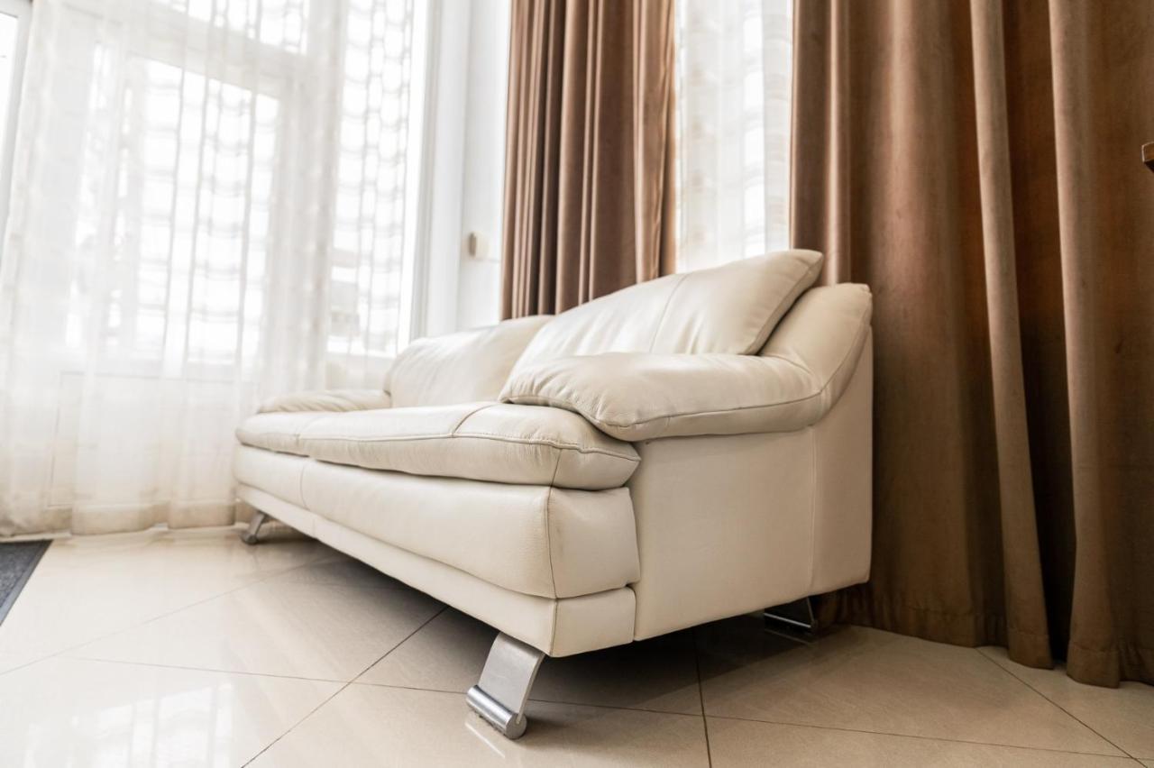 Camere De Inchiriat Elisei Τιμισοάρα Εξωτερικό φωτογραφία